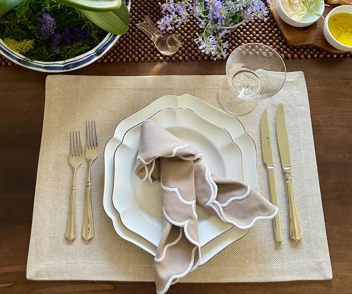 Scallop Trim Napkins - 100% Linen