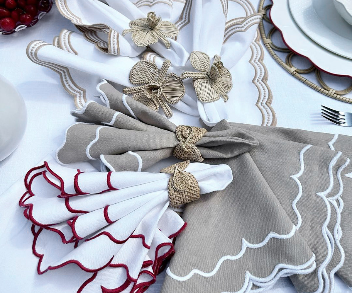 Scallop Trim Napkins - 100% Linen
