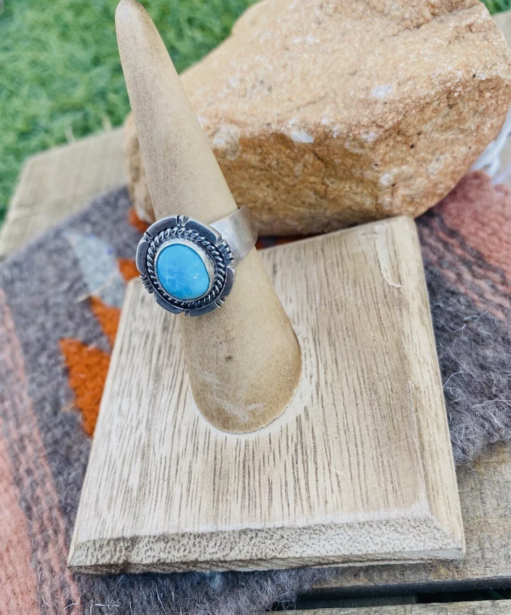 Handcrafted Turquoise & Sterling Silver Ring Size 5.5