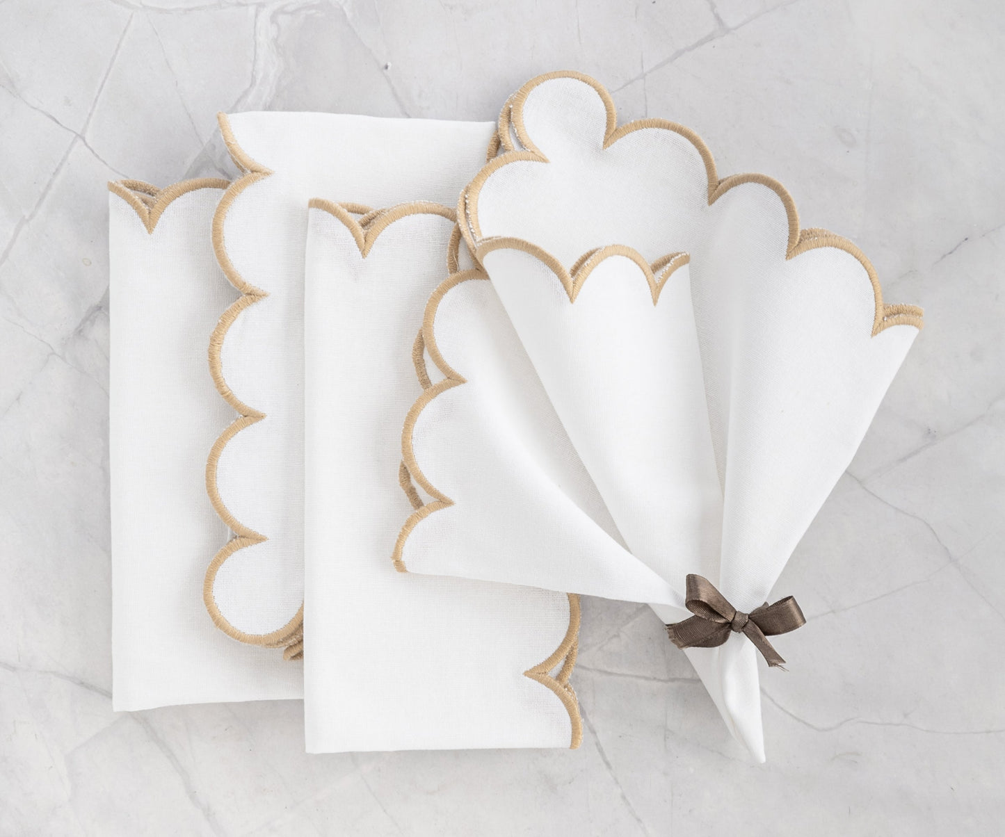 Linen Cloth Napkins - Scalloped