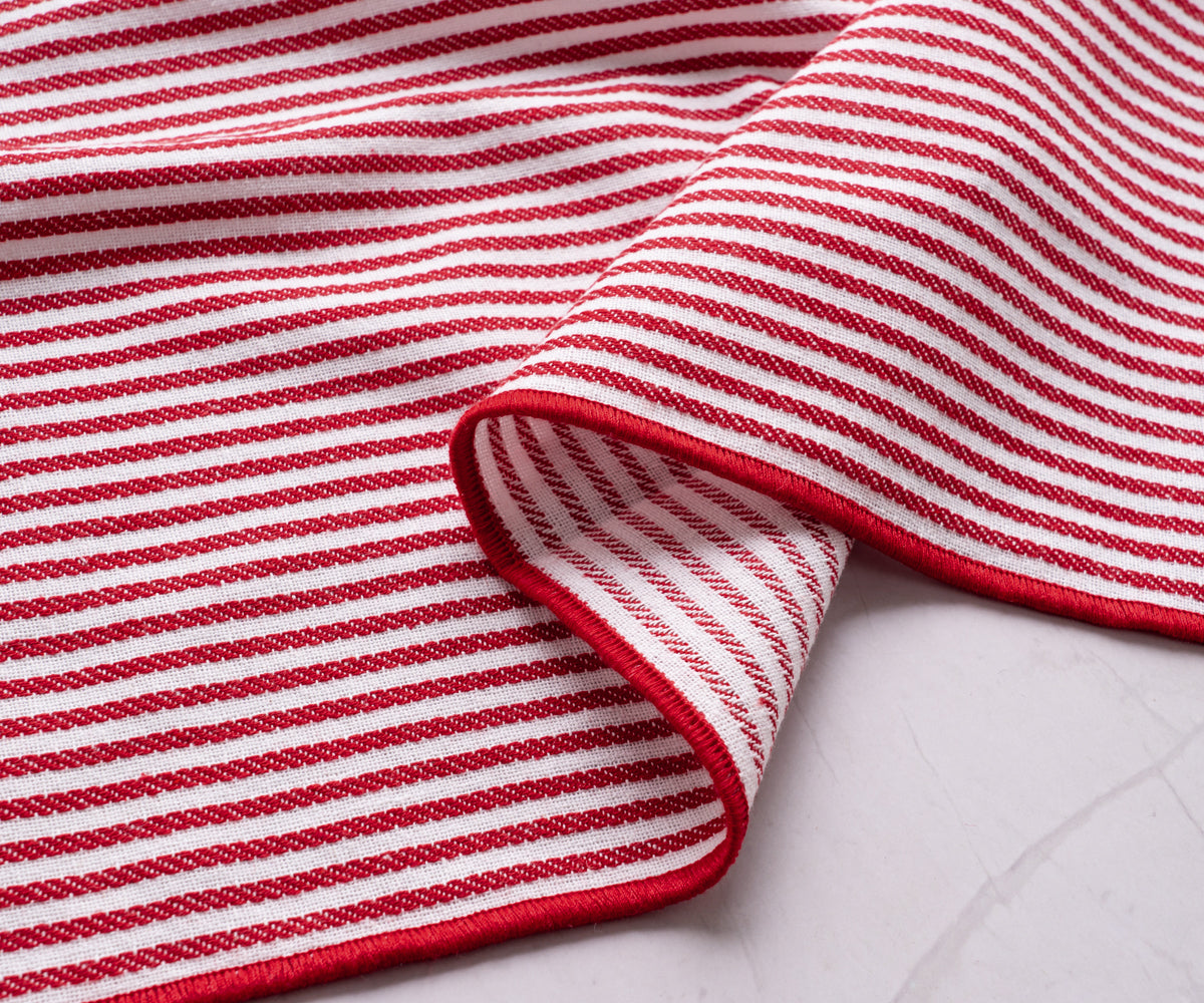 Red Dinner Napkins Set of 4