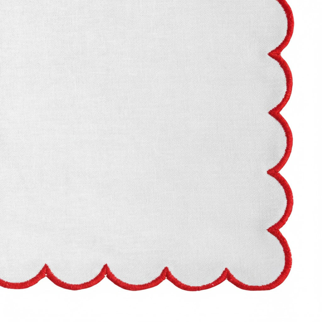 White Napkins With Scalloped Trim