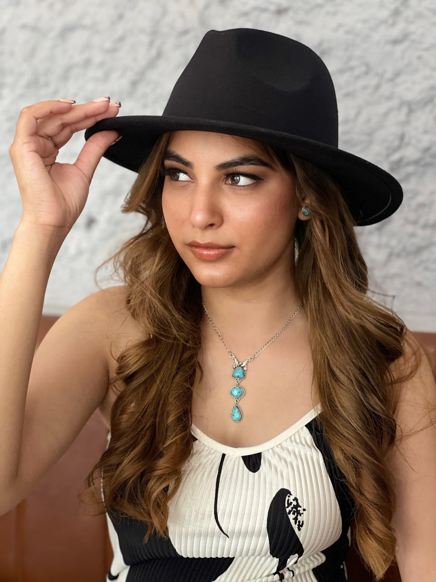 Handmade Sterling Silver White Water Turquoise Necklace Signed Nizhoni