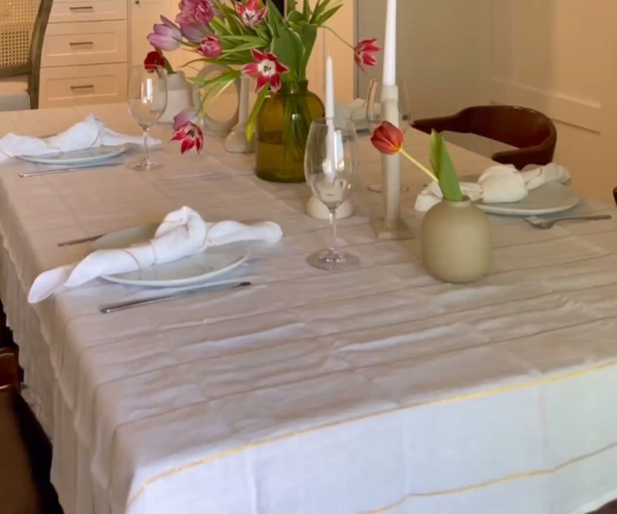 Luxury Linen Tablecloths
