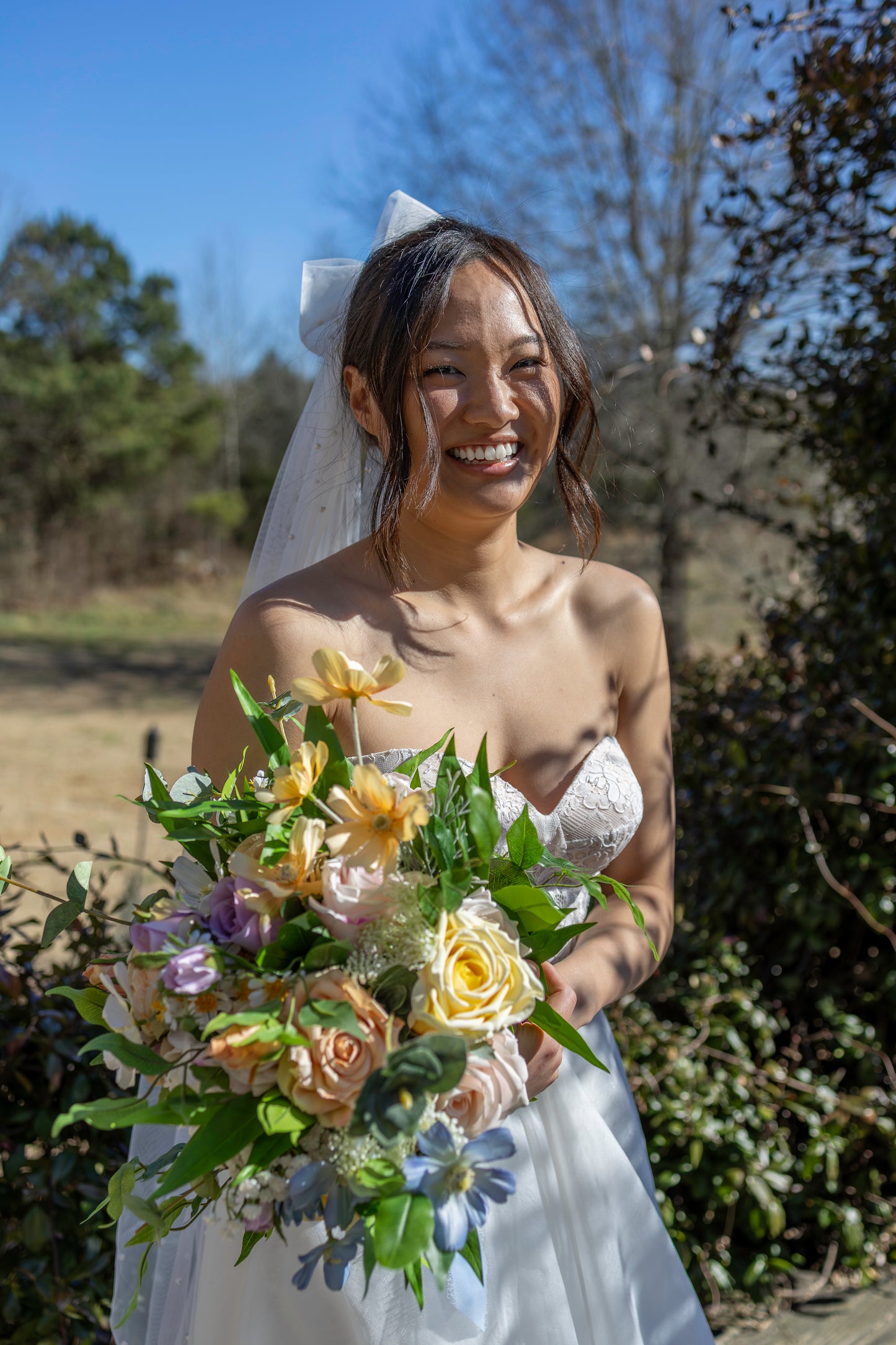 Pearl Bow Veil