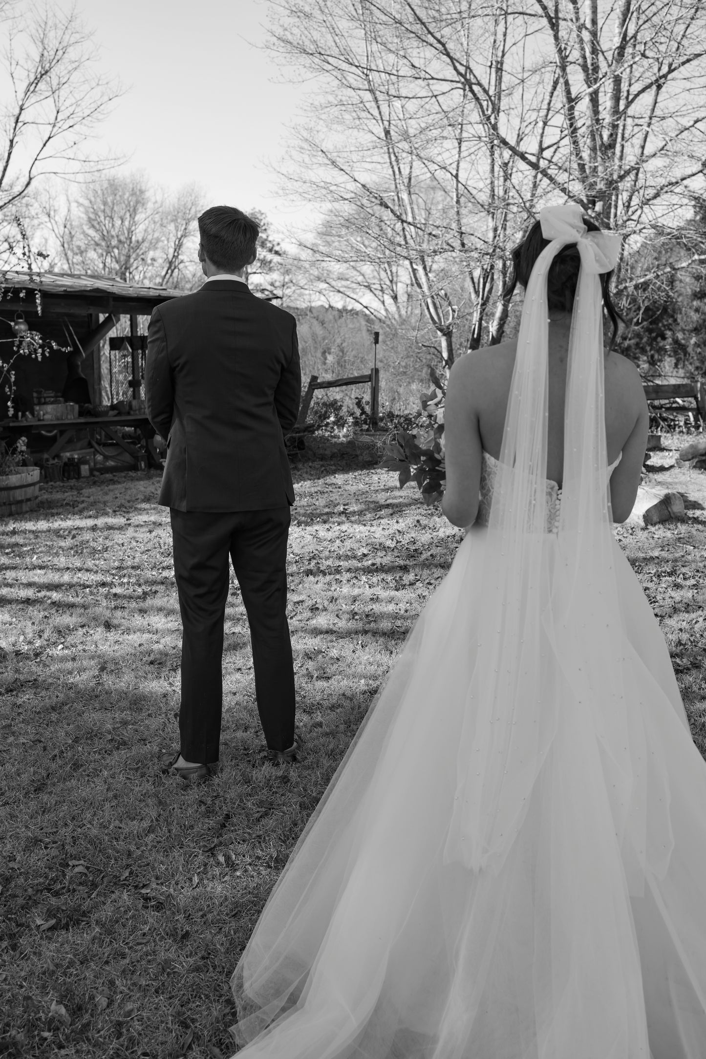 Pearl Bow Veil