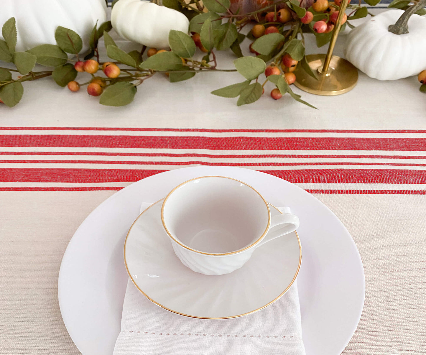 Round Tablecloths - Tablecloth for Round Tables