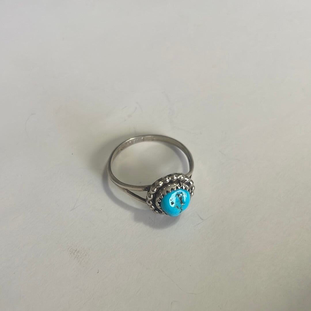 Navajo Single Stone Turquoise Sterling Silver Ring