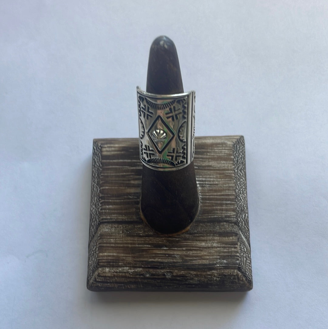 Beautiful Navajo Sterling Ring Size 6 Signed