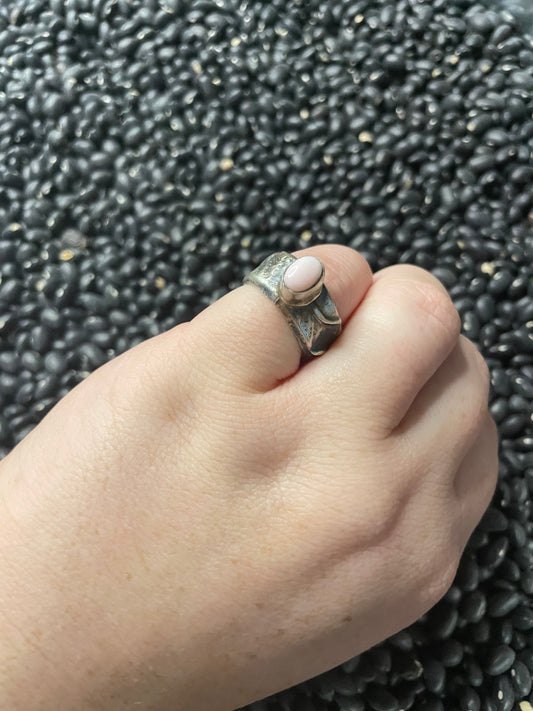 Handcrafted Pink Conch Tufa Cast Ring Signed Size 5