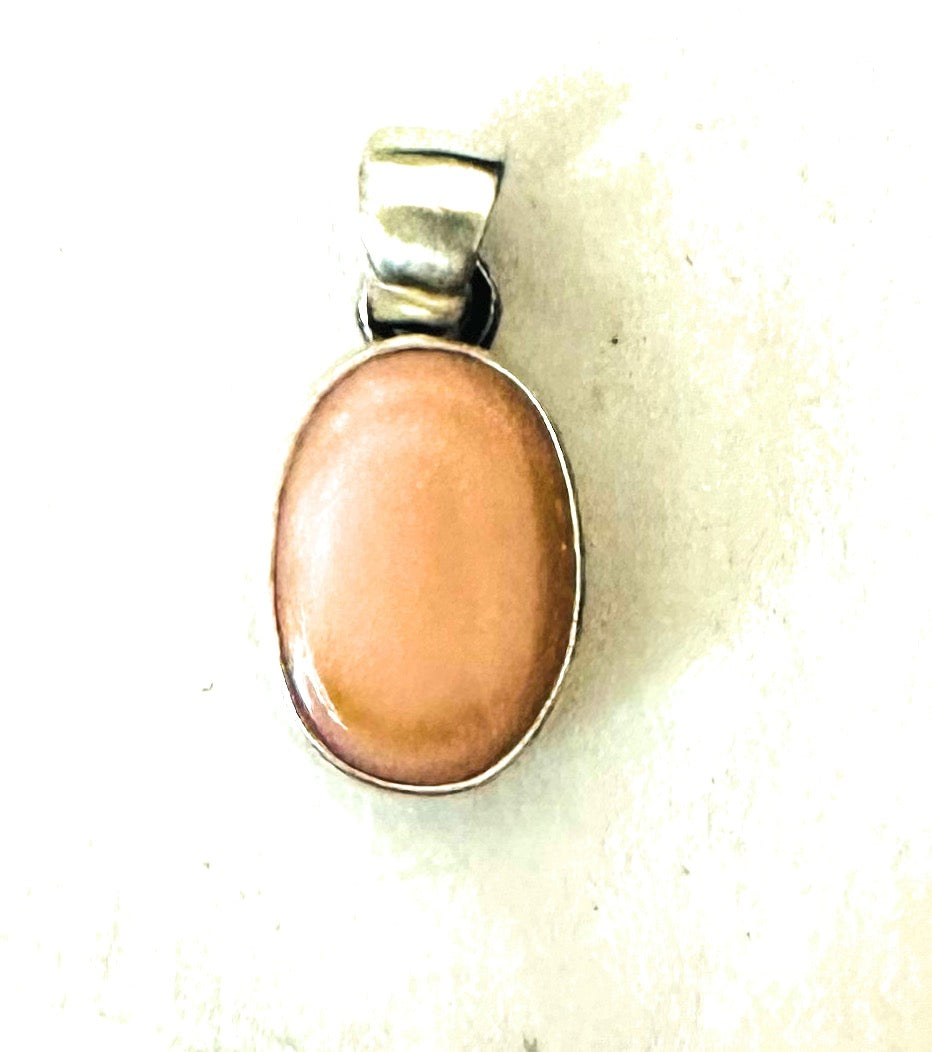 Navajo Queen Pink Conch Shell & Sterling Silver Oval Pendant