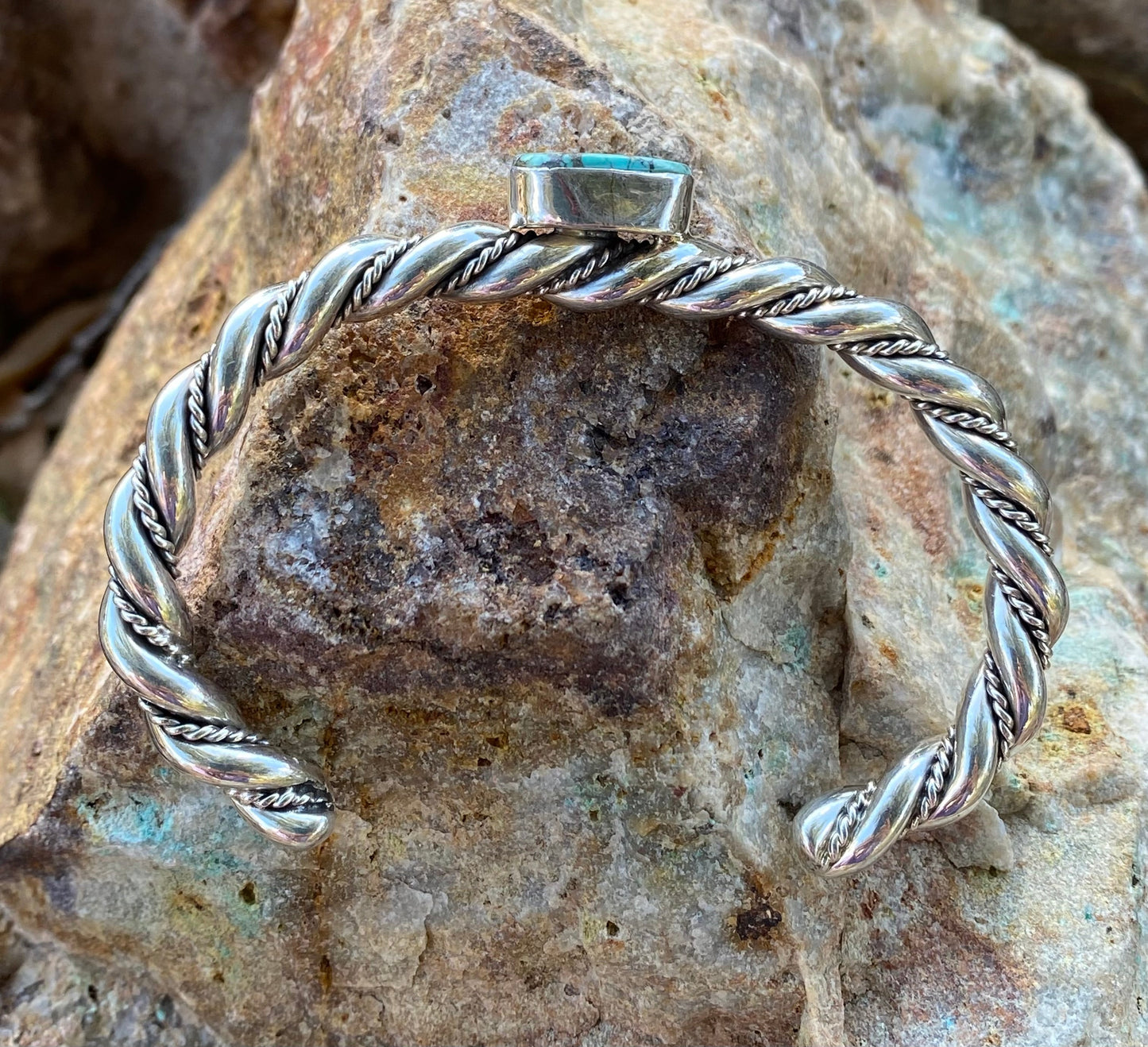 Handcrafted Turquoise 8 & Sterling silver Rope Twist Bracelet
