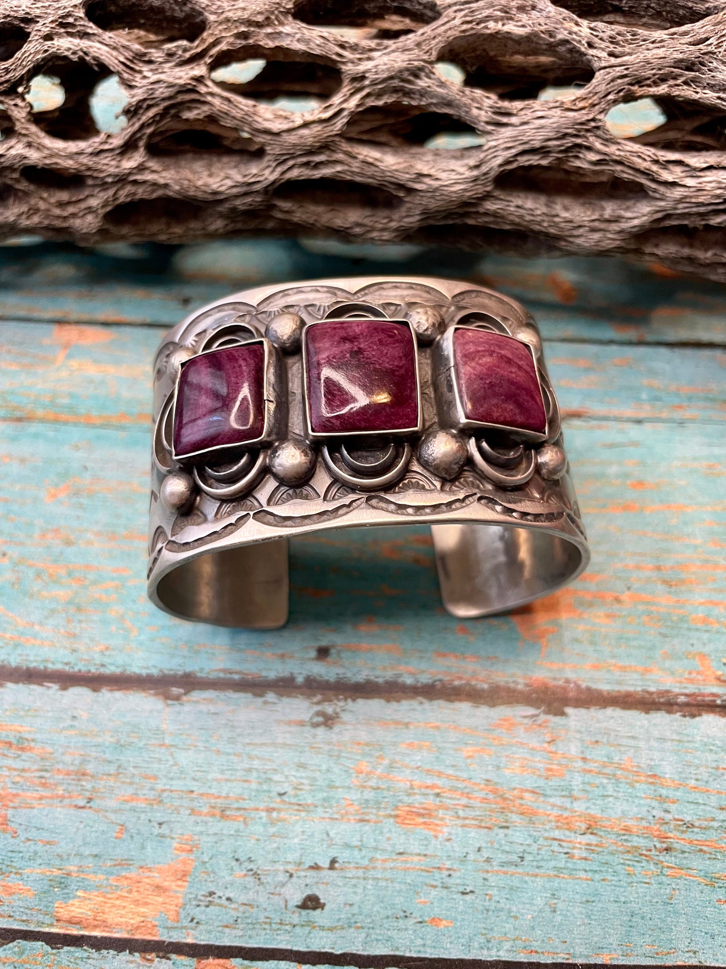 Navajo Sterling Silver And Purple Spiny Cuff Chimney Butte Signed