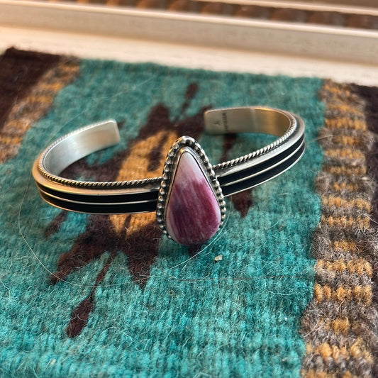 Handcrafted Purple Spiny And Sterling Silver Cuff Bracelet Signed