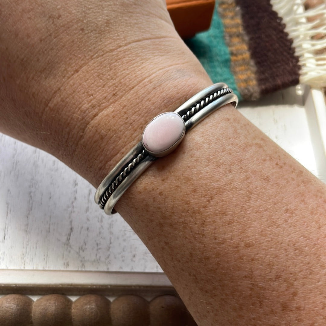 Navajo Oval Pink Conch & Sterling Silver Cuff Bracelet