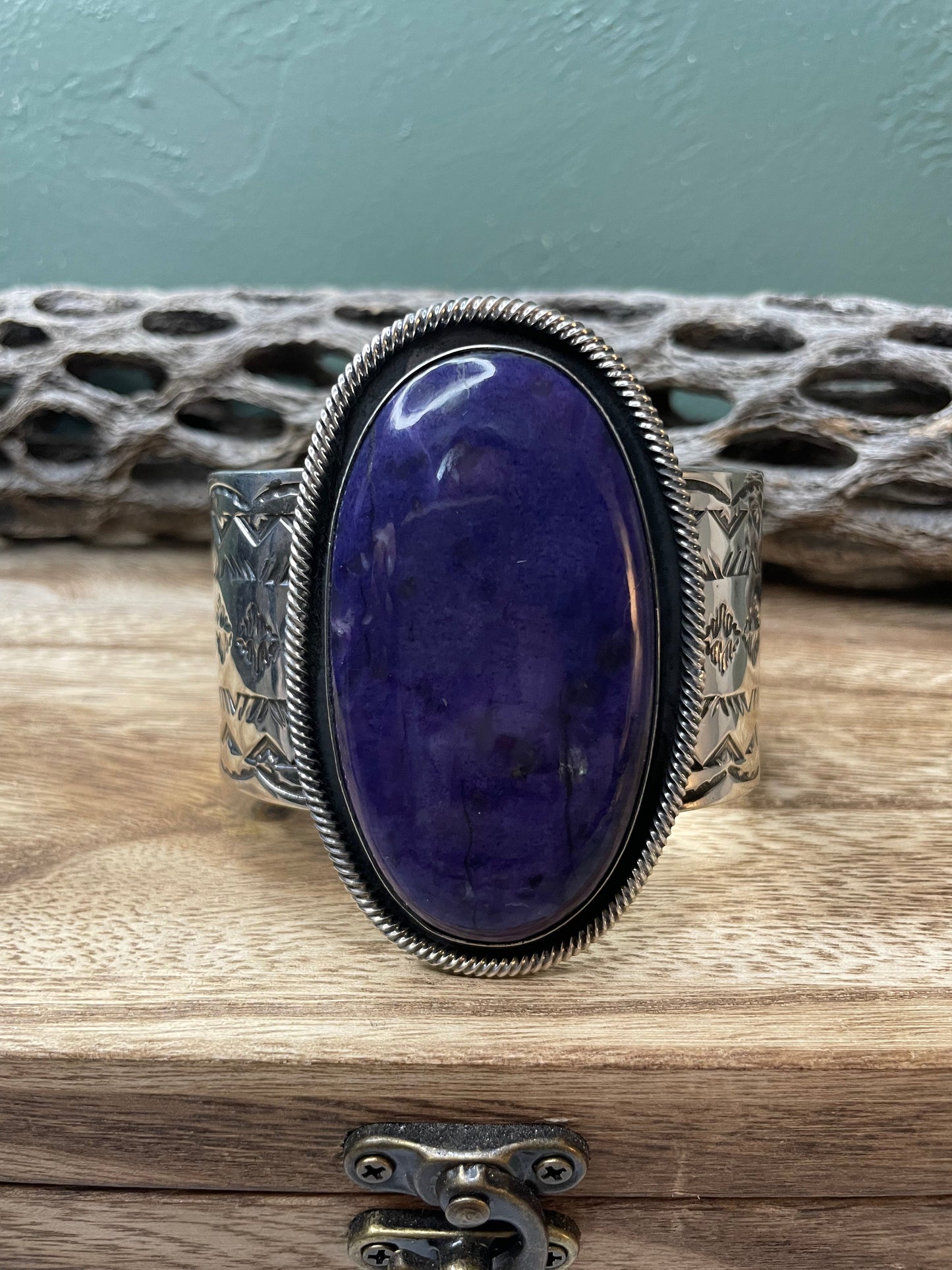 Stunning Navajo Sterling Purple Spiny Cuff Bracelet By Janet Garcia