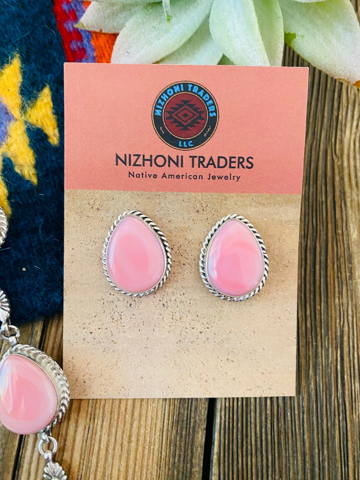 Handcrafted Pink Conch And Sterling Silver Necklace Earrings Set Signed Phyllis Smith