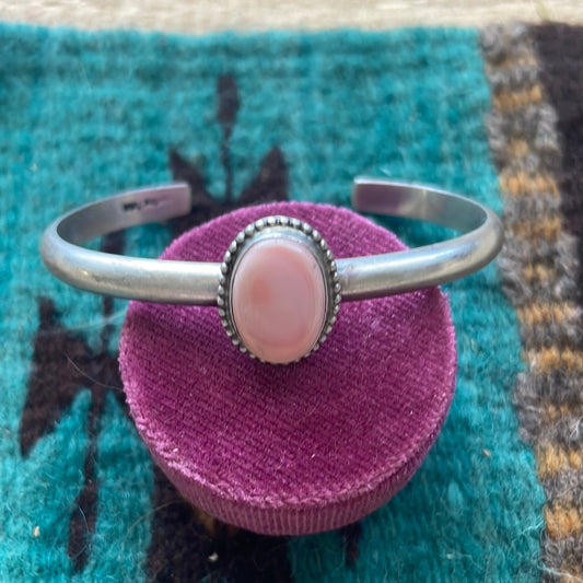 Handcrafted Pink Conch & Sterling Silver Adjustable Oval Cuff Bracelet Signed