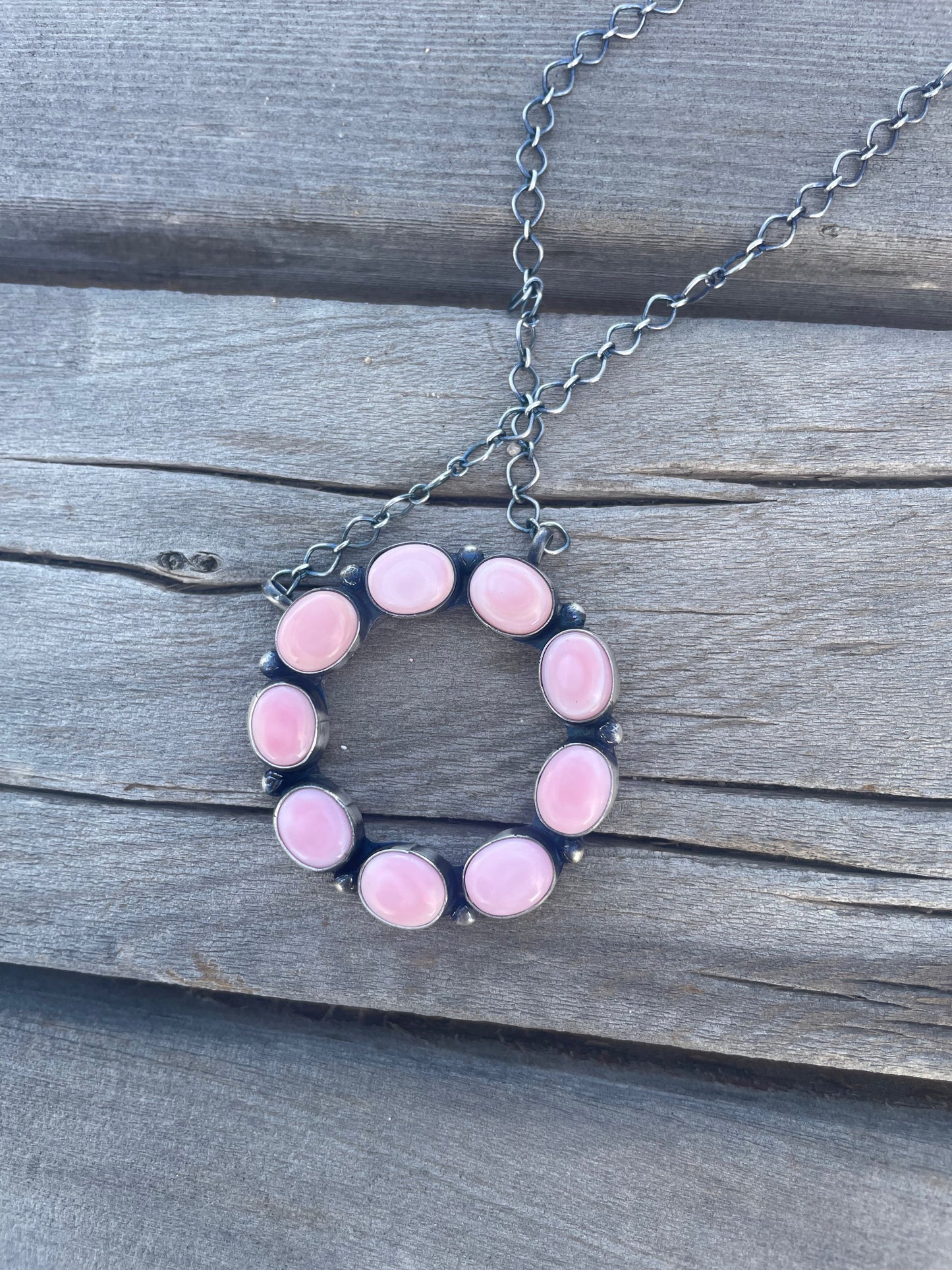 Handcrafted Queen Pink Conch Shell And Sterling Silver Circle Necklace Signed