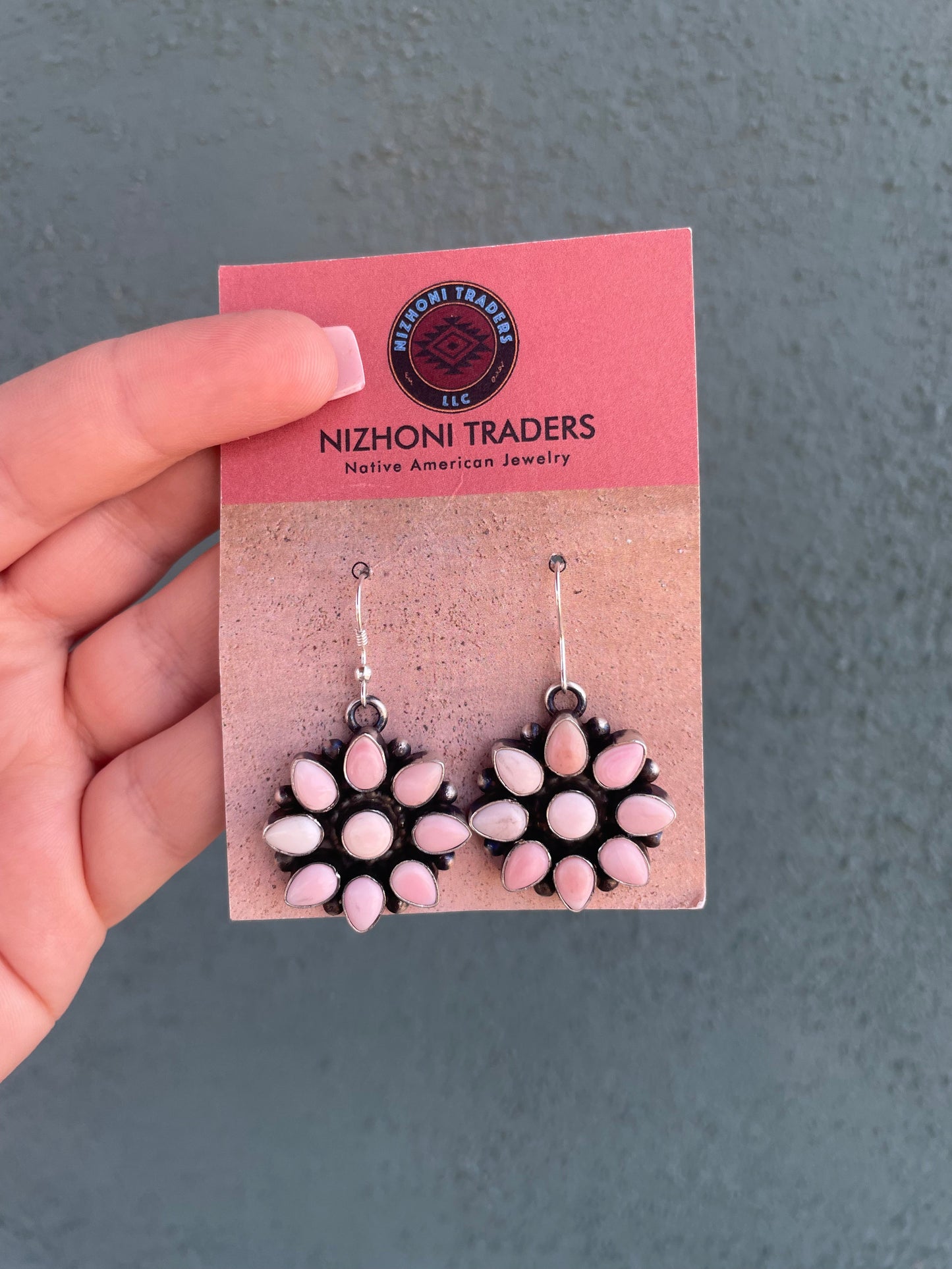 “The Delaney” Handcrafted Queen Pink Conch Shell And Sterling Silver Necklace Earrings Set Signed