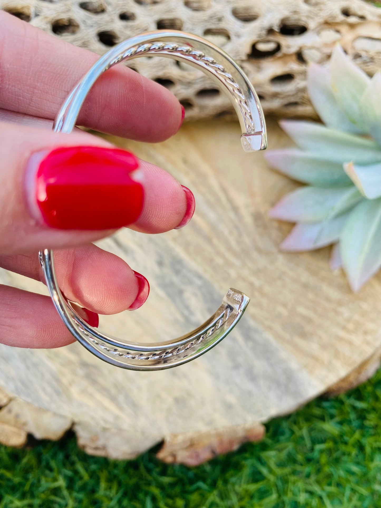Handcrafted  Kingman Turquoise & Sterling Silver Cuff Bracelet