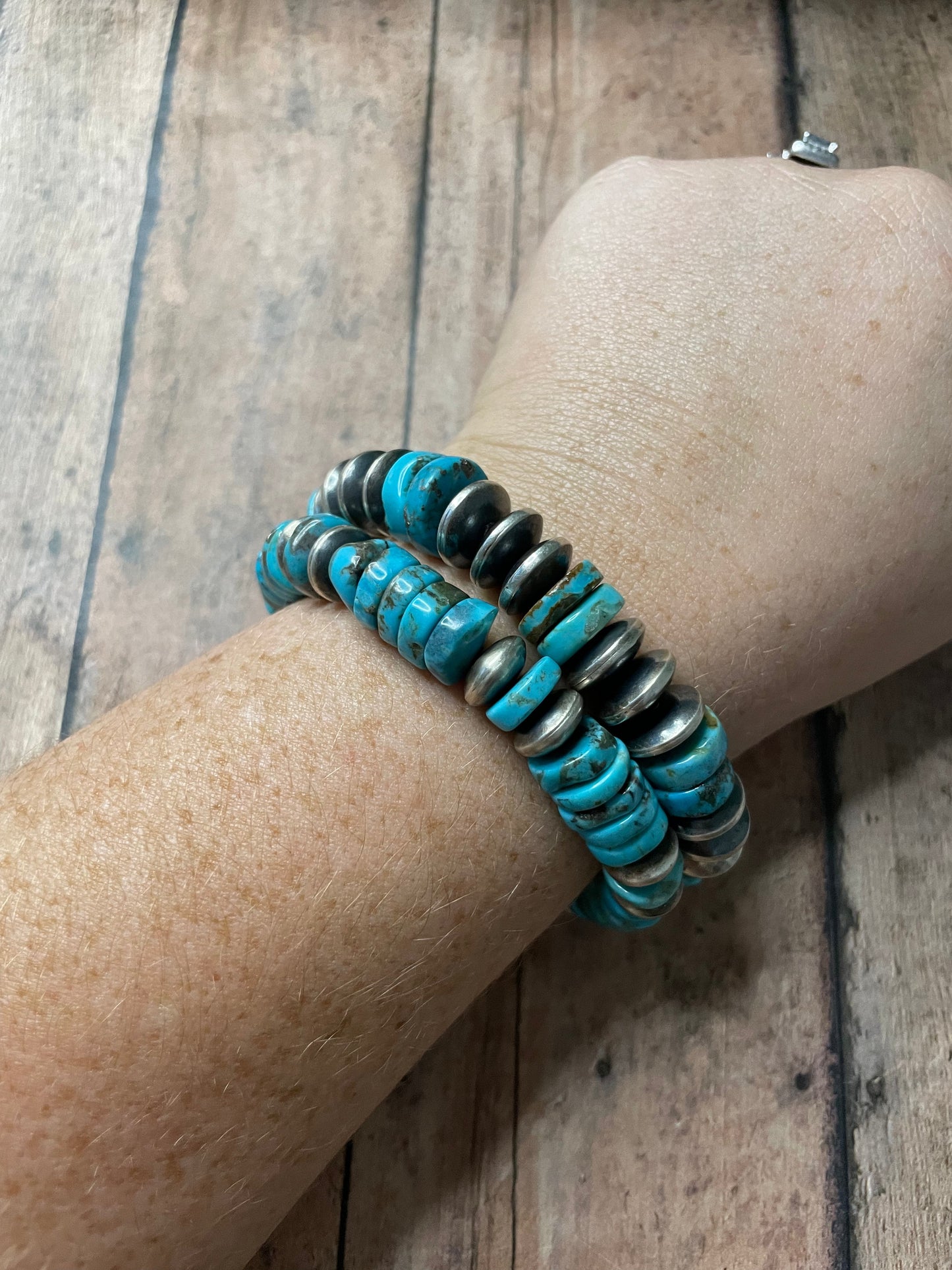 Handcrafted Sterling Silver Stretchy Natural #8 Turquoise Beaded Bracelet