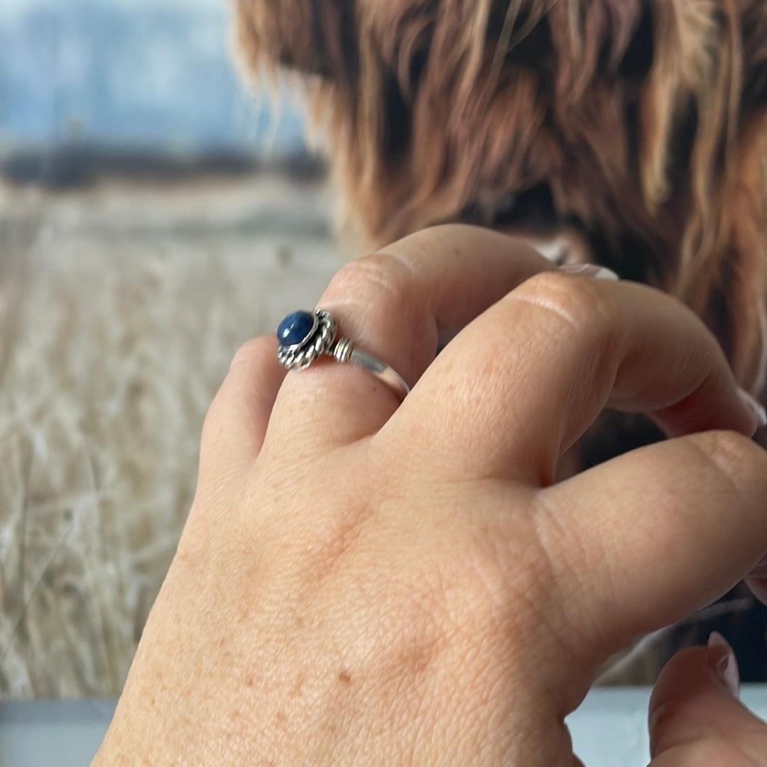 Handcrafted Sterling Silver Single Stone Lapis Braided Edge Ring