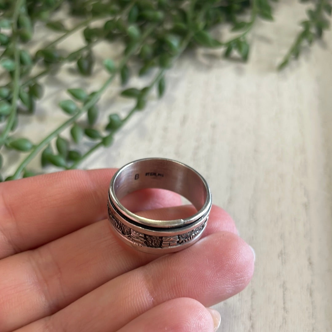 Handcrafted  Sterling Silver Band Ring Signed