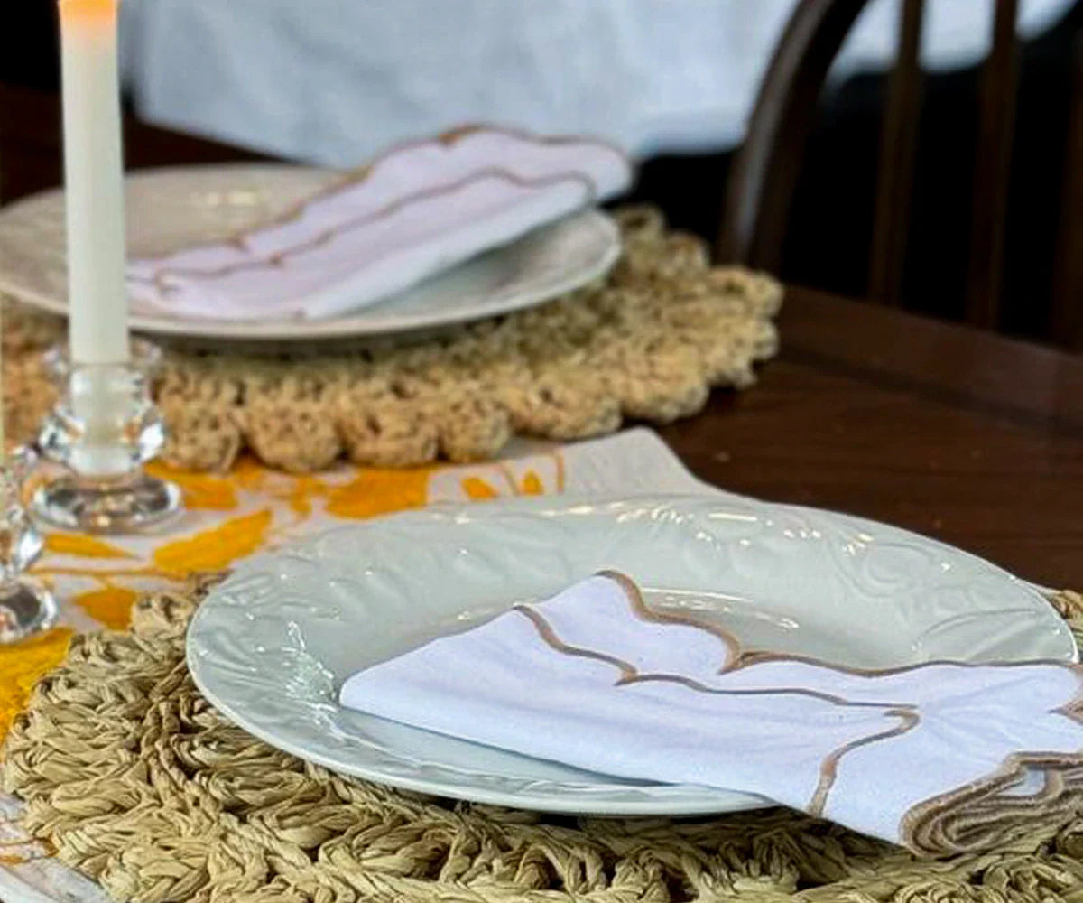 Scallop Trim Napkins - 100% Linen