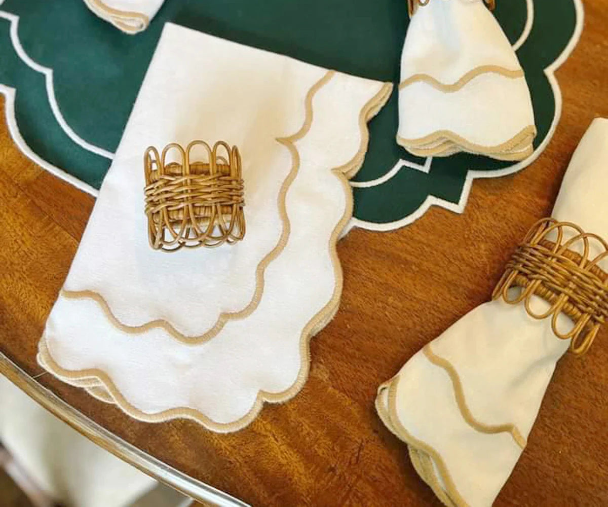 Scallop Trim Napkins - 100% Linen