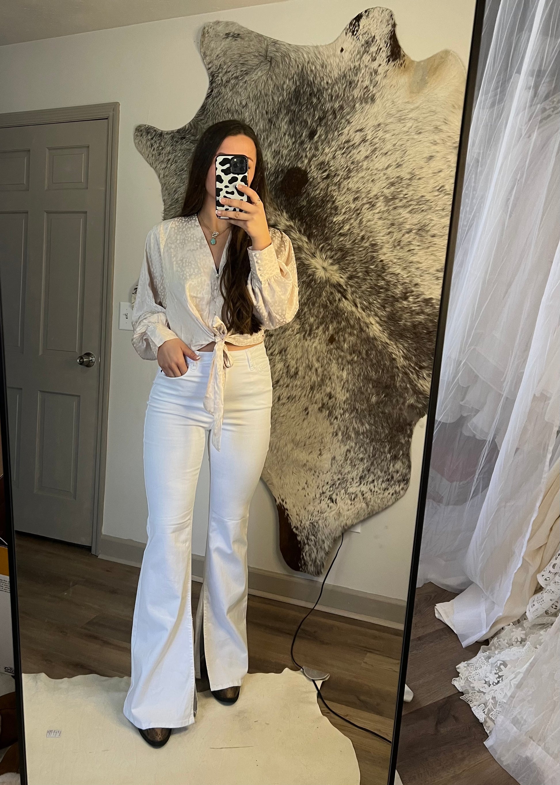 Macarena High Waisted White Bell Bottom Pants Macarena High Rise